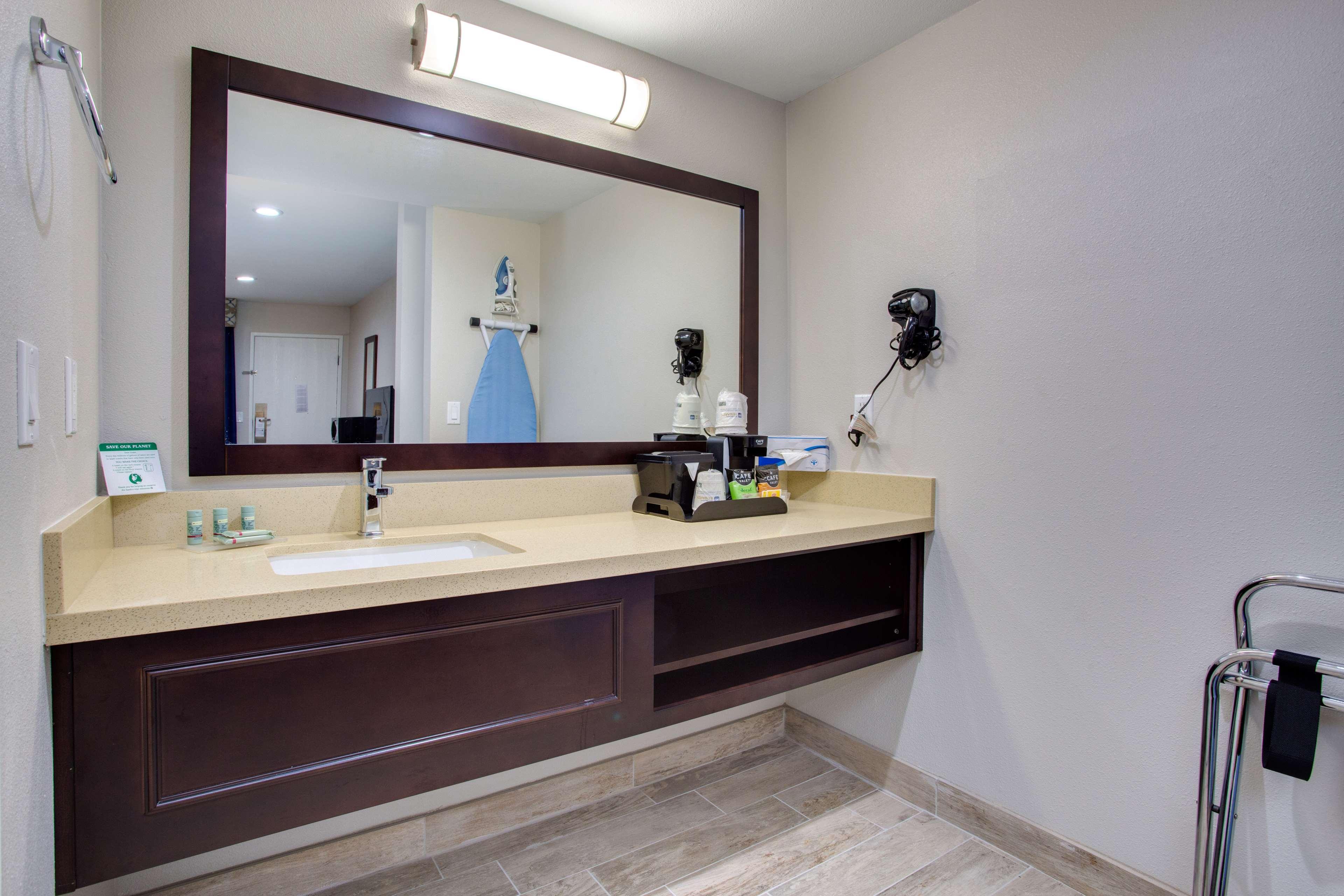 Quality San Diego South - 3* Chula Vista