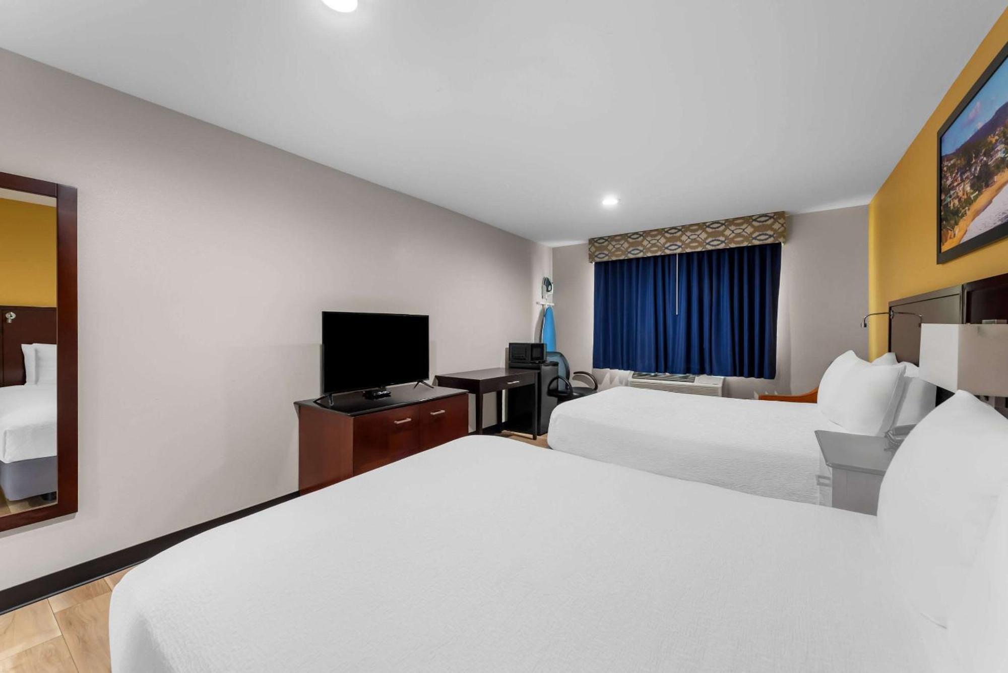 Quality San Diego South - Chula Vista