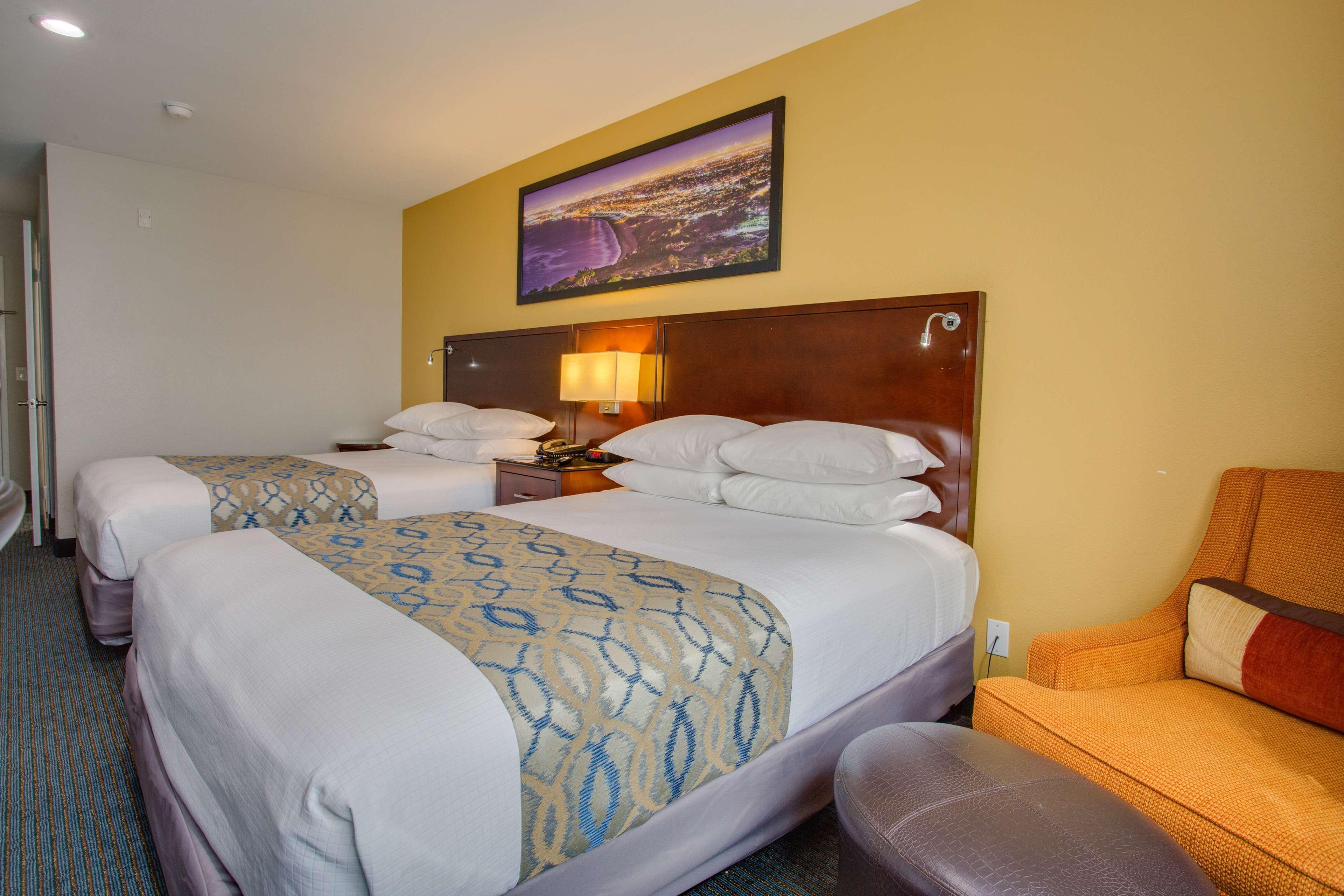 Quality San Diego South - Inn